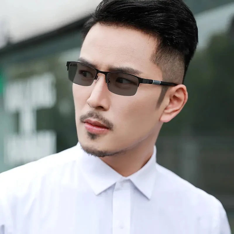 Men's Vintage Business Photochromic Myopia Glasses Half Frame Metal Blue Light Blocking Eyewear Classic UV Shades Sunglasses